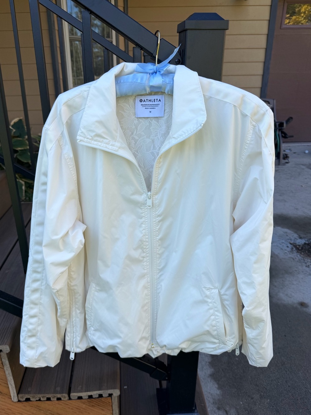 Athleta Sightseer Lace Jacket in Magnolia White Like New